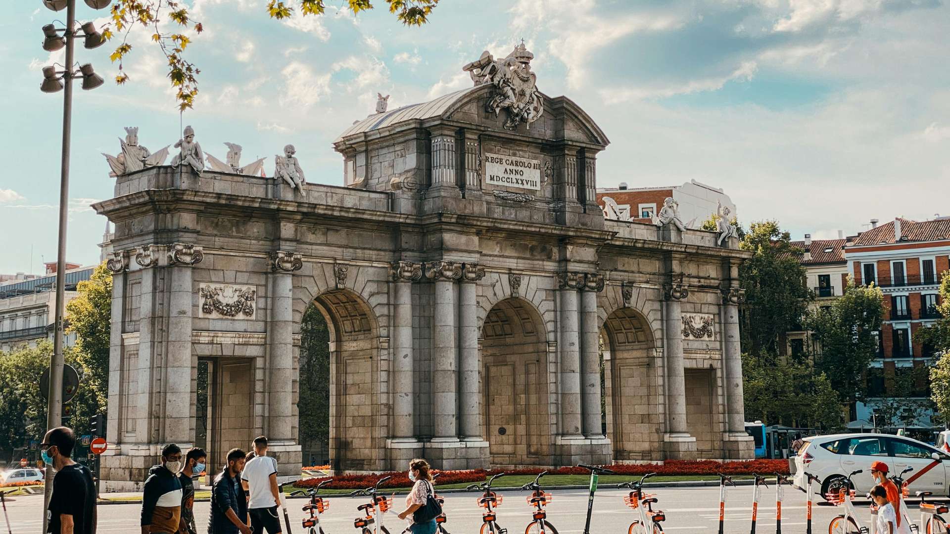 Puerta de Alcalá, Madrid